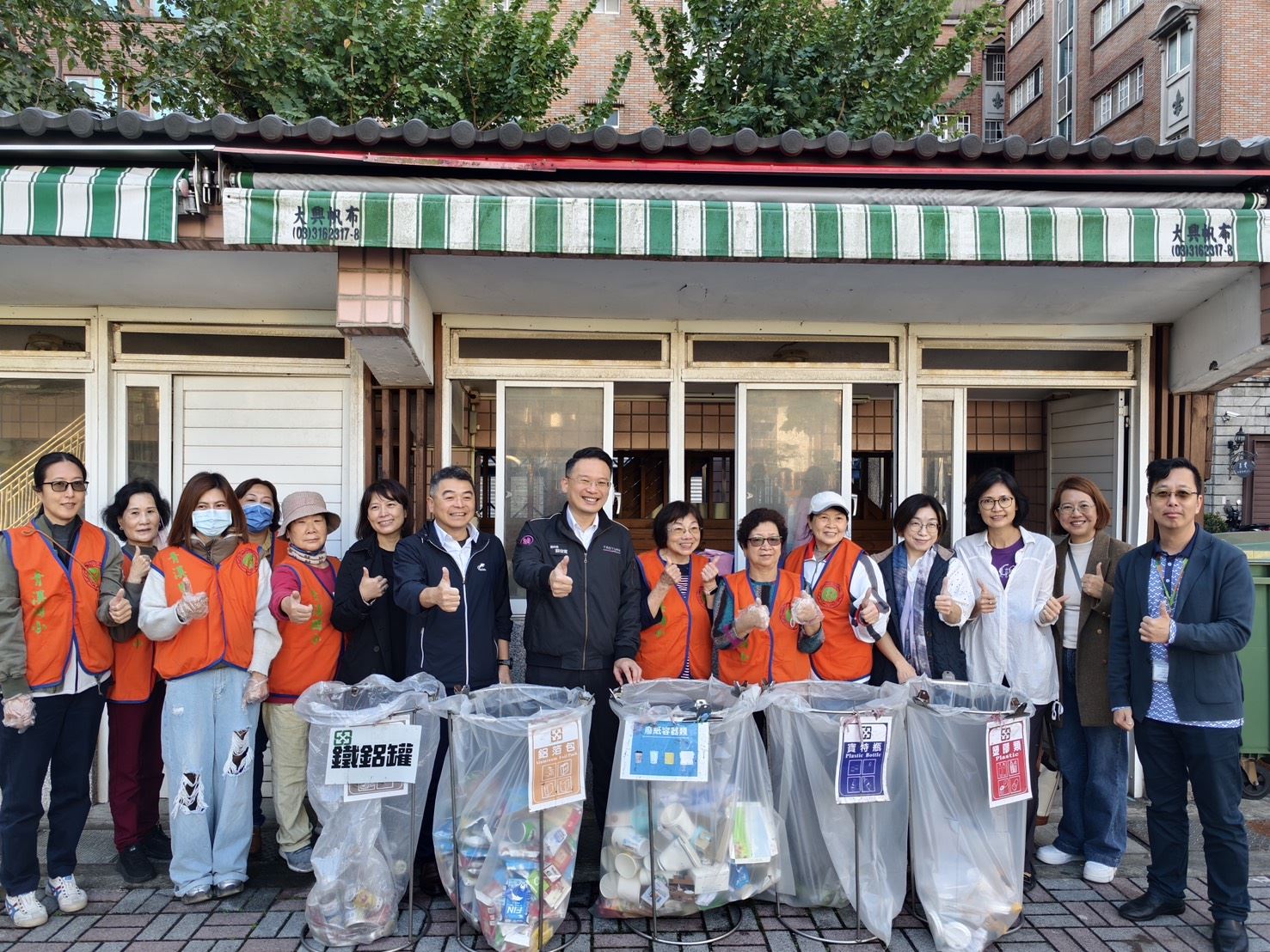 市府、學校及志工攜手推廣 校園垃圾減量有效降低負擔 (2).jpg